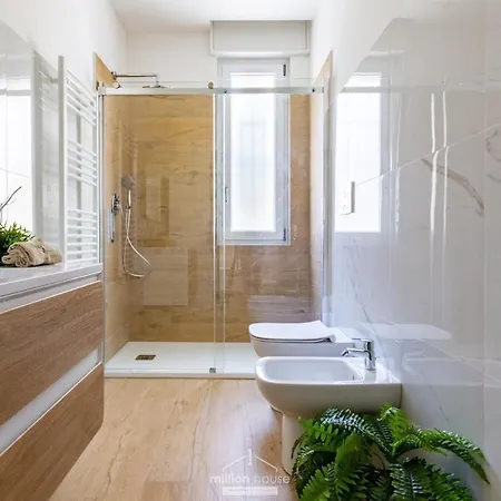 New 4-bed 2-bath Near Duomo And San Siro