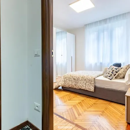 New 4-bed 2-bath Near Duomo And San Siro Milan