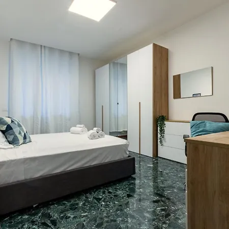 公寓 Spacious 4-bed 2-bath, 3 Min Walk To M1 Bande Nere *